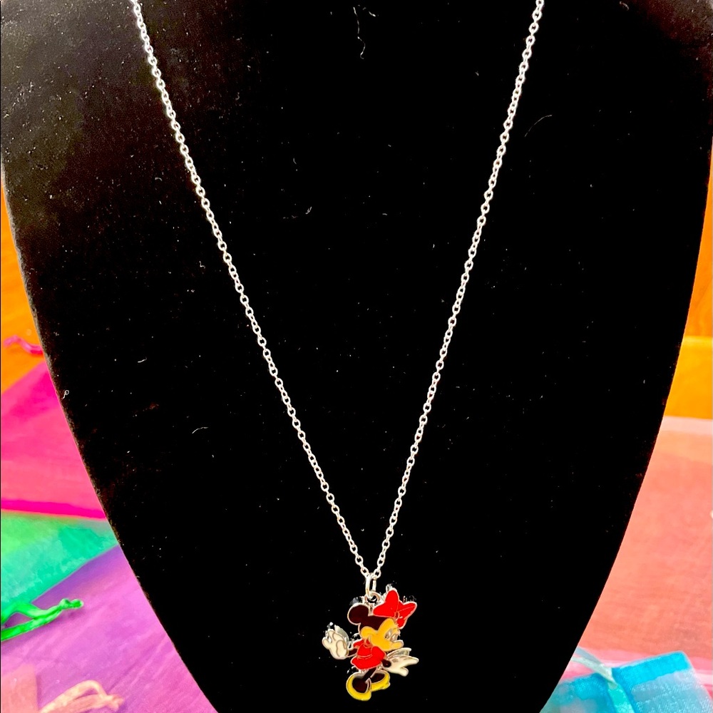 Minnie necklace